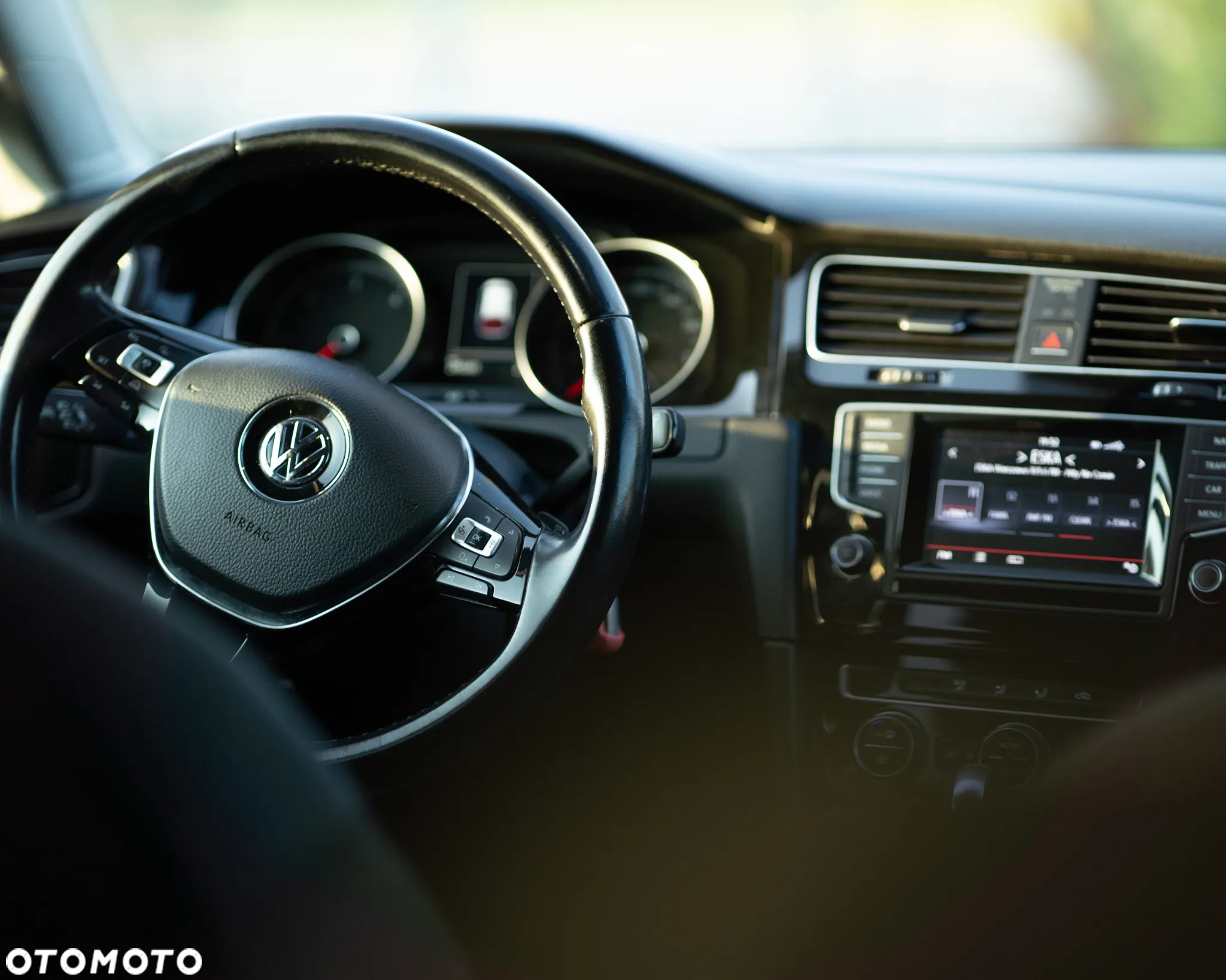 Volkswagen Golf - 13