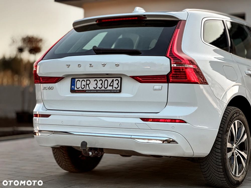Volvo XC 60 T6 AWD Recharge Plus Bright - 17