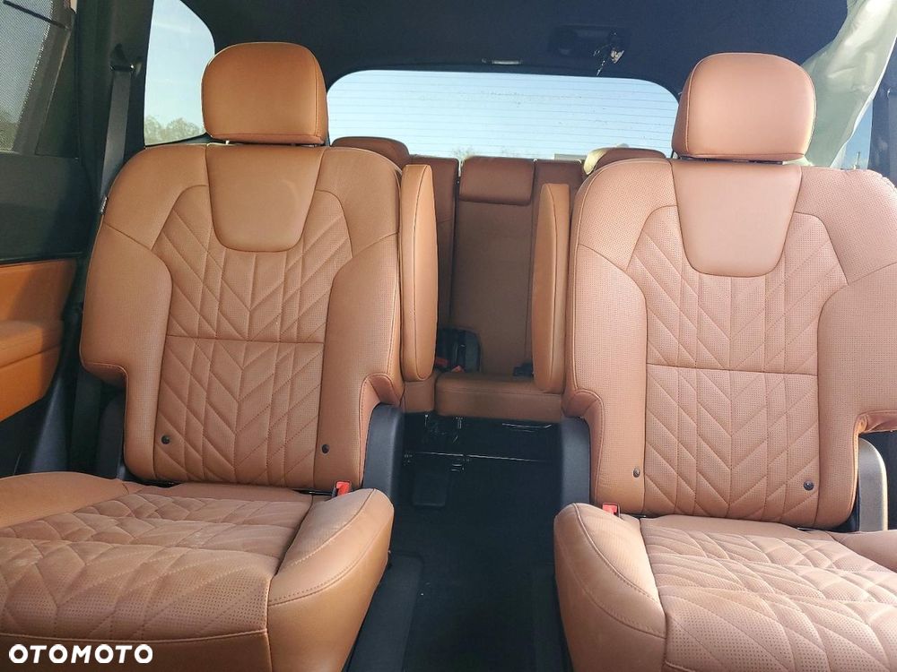 Kia Telluride - 12