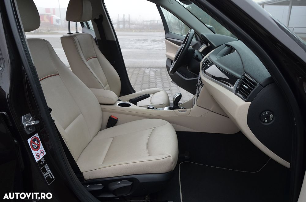 BMW X1 xDrive20d Aut. xLine - 17