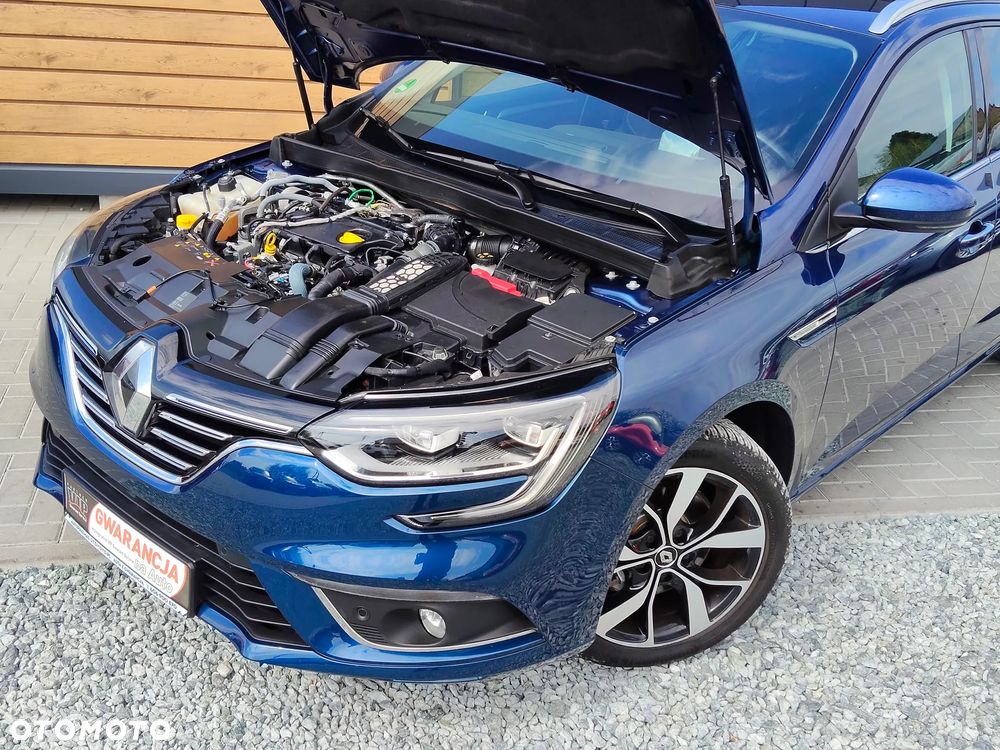 Renault Megane BLUE dCi 150 EDC BOSE EDITION - 9