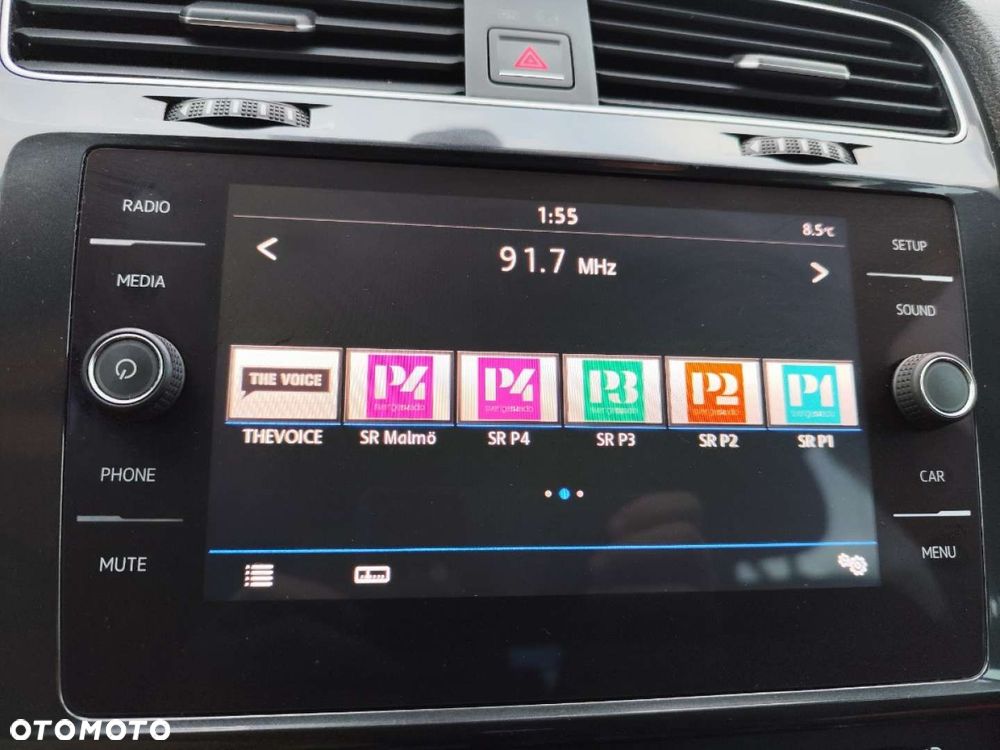 Volkswagen Golf - 8