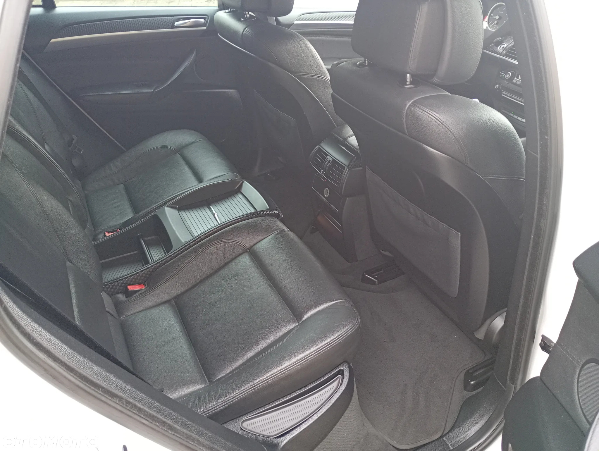 BMW X6 - 21