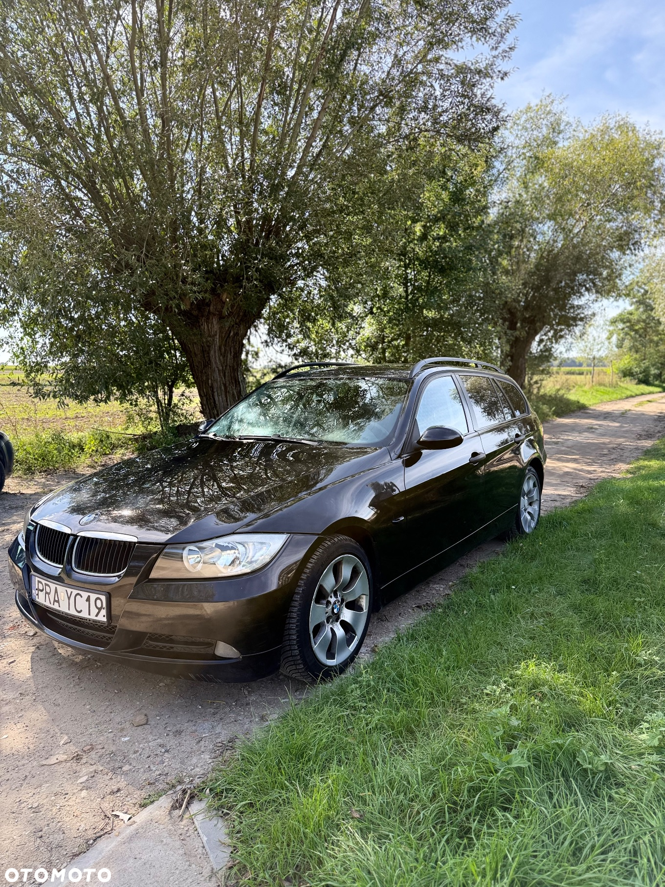 BMW Seria 3 318d - 4