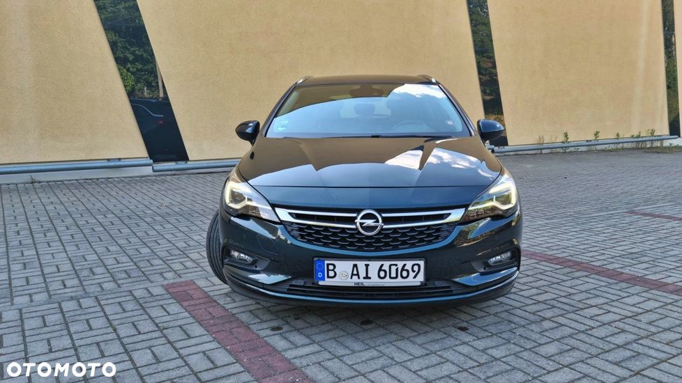 Opel Astra 1.6 BiTurbo D (CDTI) Start/Stop Innovation - 11