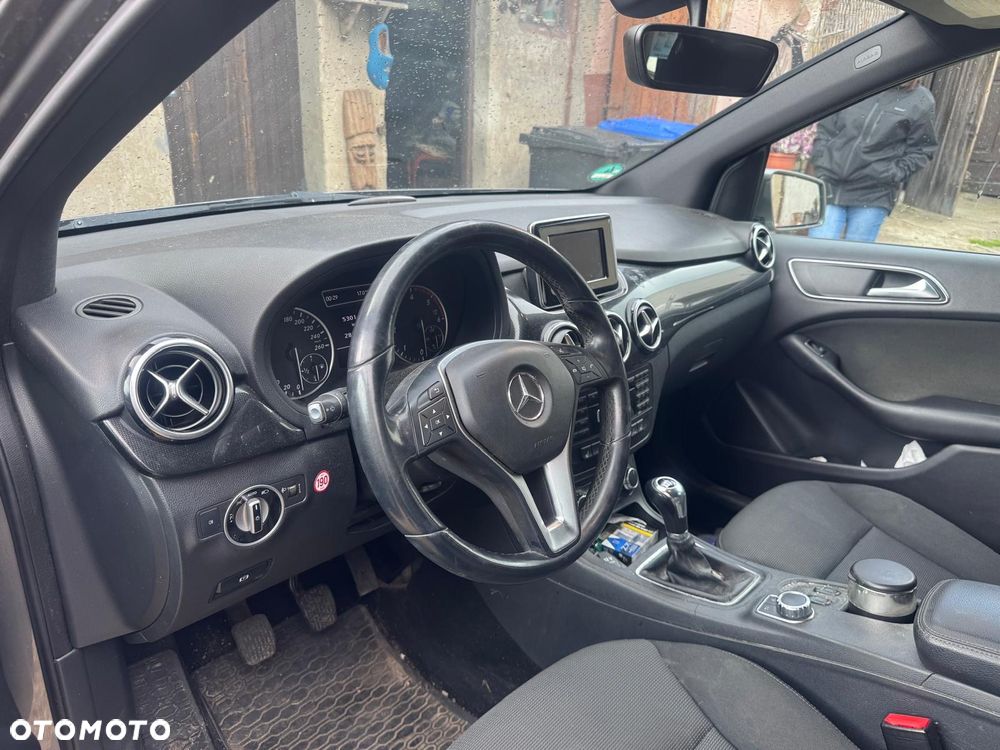 Mercedes-Benz Klasa B 180 CDI - 4