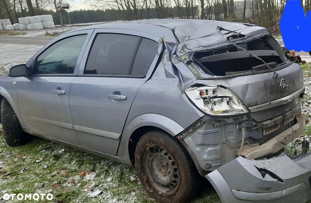 Opel Astra - 1