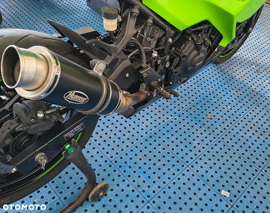 Kawasaki Ninja 400 - 3