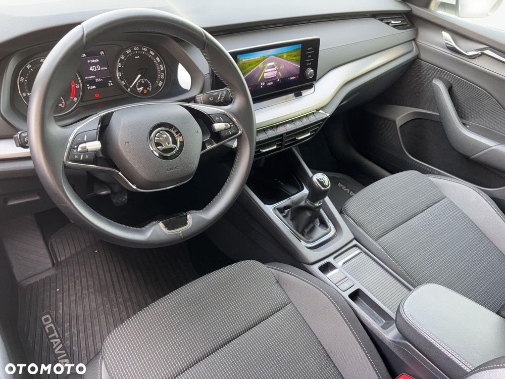 Skoda Octavia 1.5 TSI ACT Ambition - 14