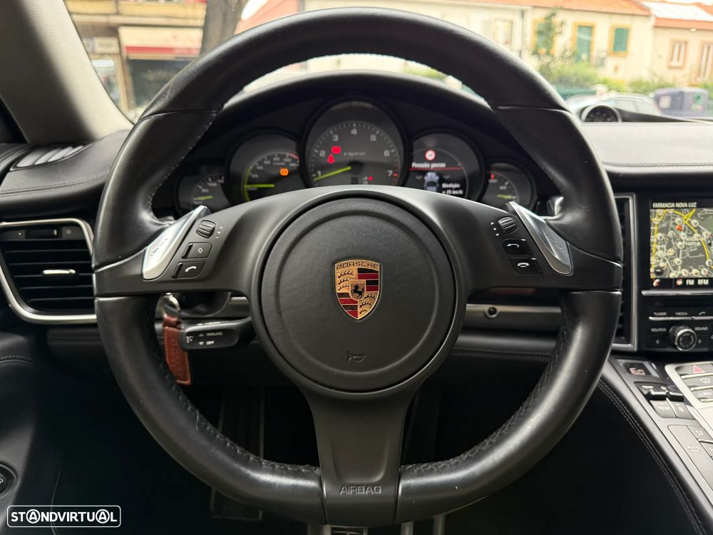 Porsche Panamera S Hybrid - 11