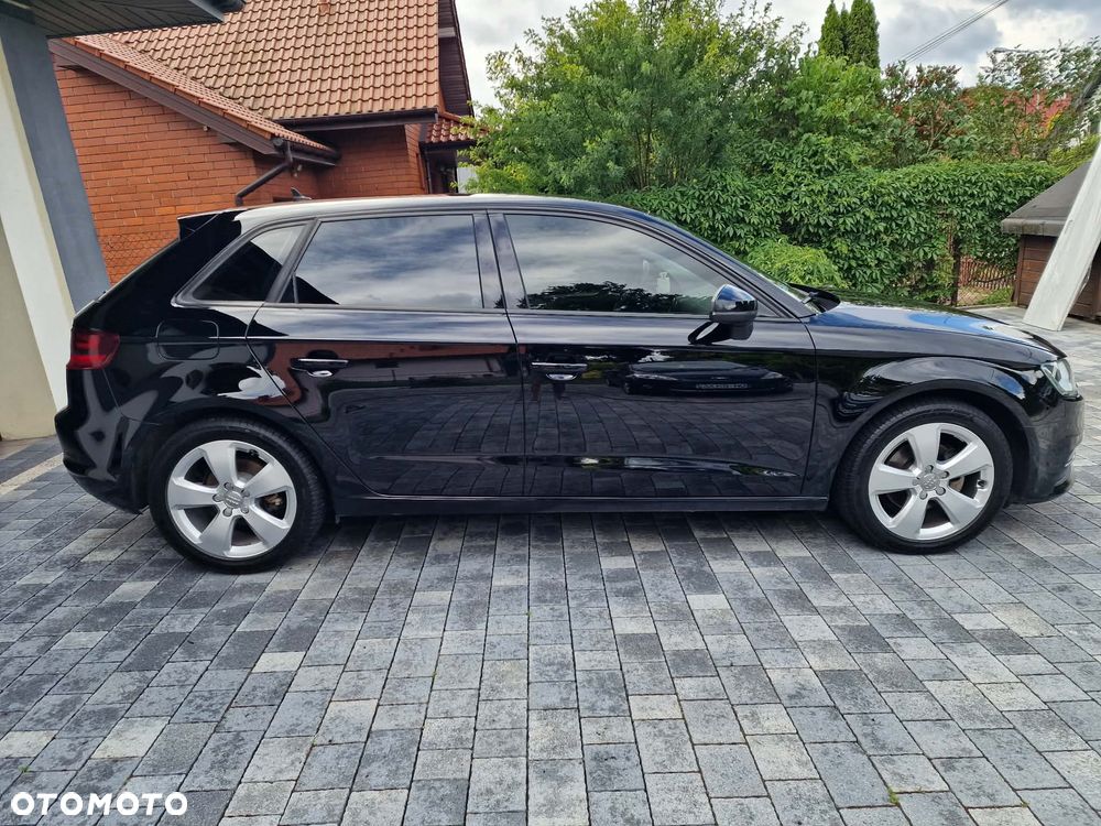 Audi A3 Sportback 2.0 TDI - 7