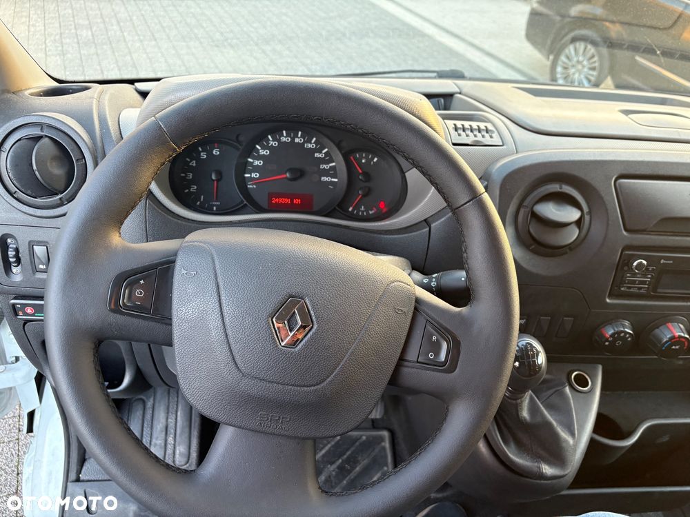 Renault Master - 19