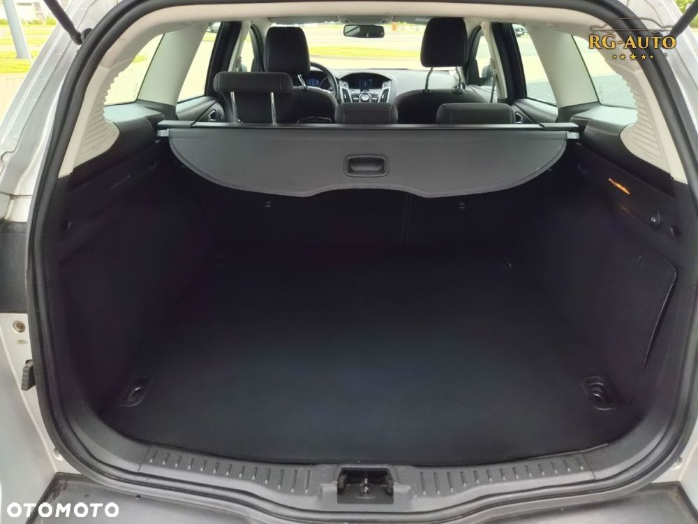 Ford Focus - 21
