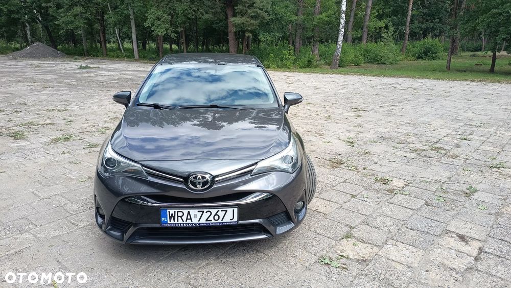 Toyota Avensis 2.0 Premium MS - 1