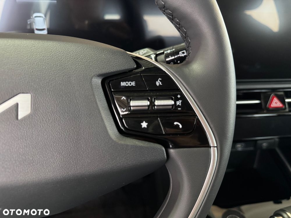 Kia Niro 1.6 GDI Hybrid M - 14