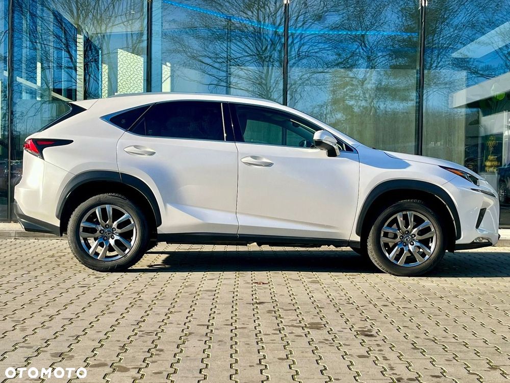 Lexus NX 300 Comfort AWD - 3