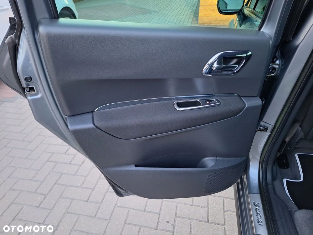 Peugeot 3008 2.0 HDi Allure - 23