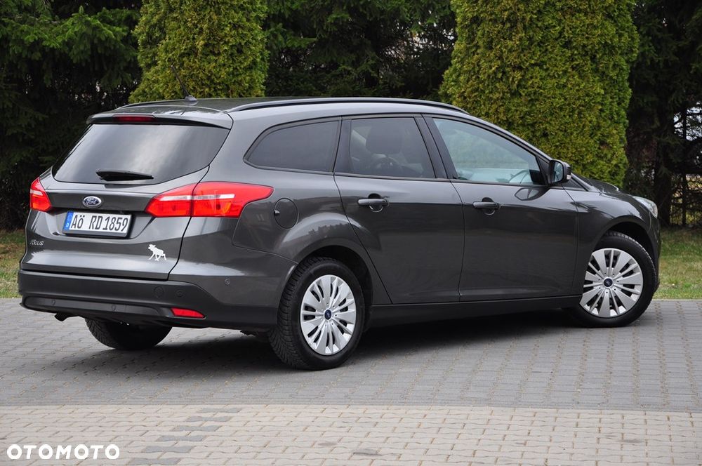 Ford Focus 1.5 EcoBlue STart-Stopp-System TITANIUM - 21