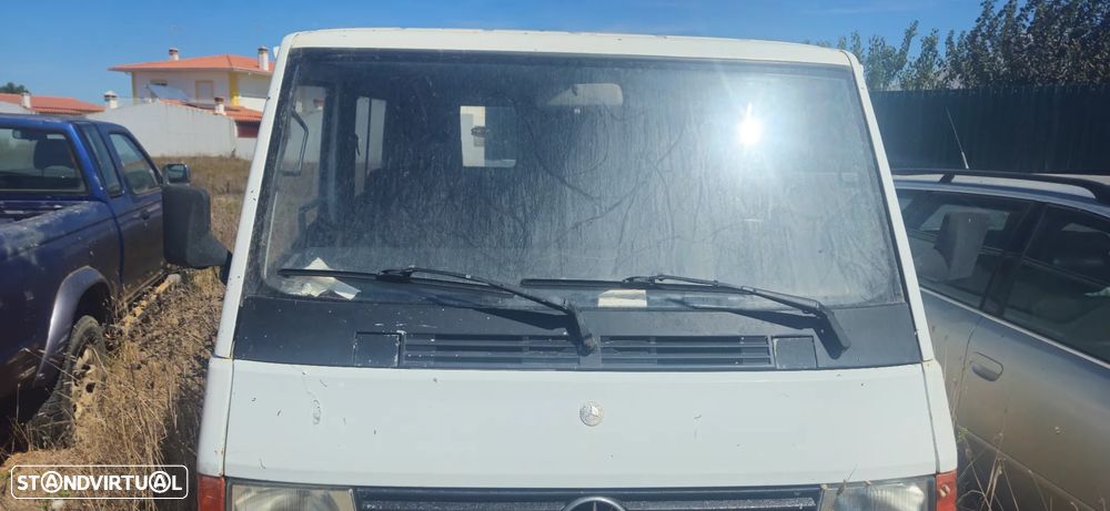 Mercedes-Benz MB 100 2.4 D - 3