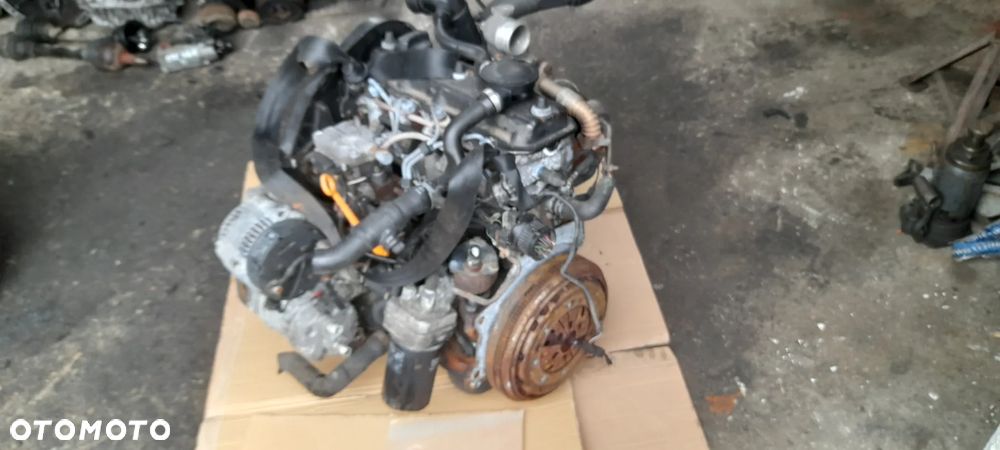 VW GOLF III  silnik 1,9 td kompletny AHJ