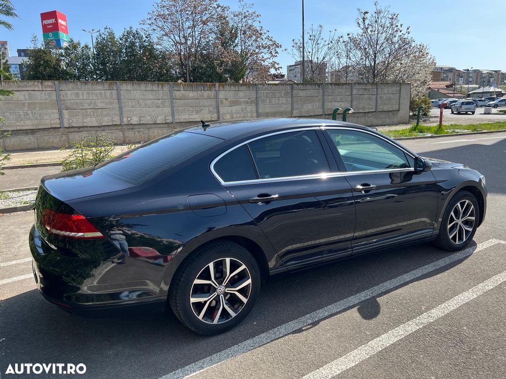 Volkswagen Passat 2.0 TDI DSG Highline - 6