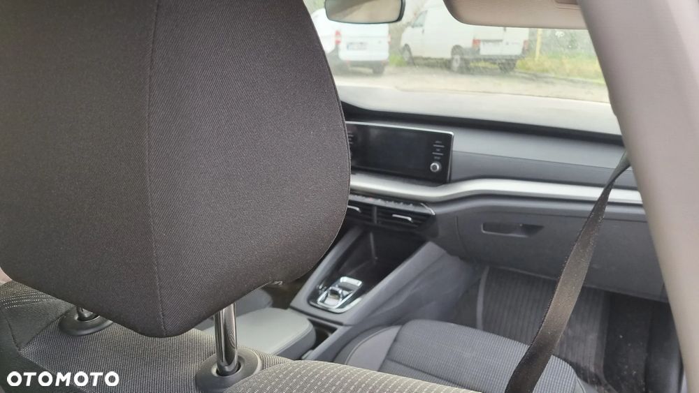 Skoda Octavia 2.0 TDI Style DSG - 29