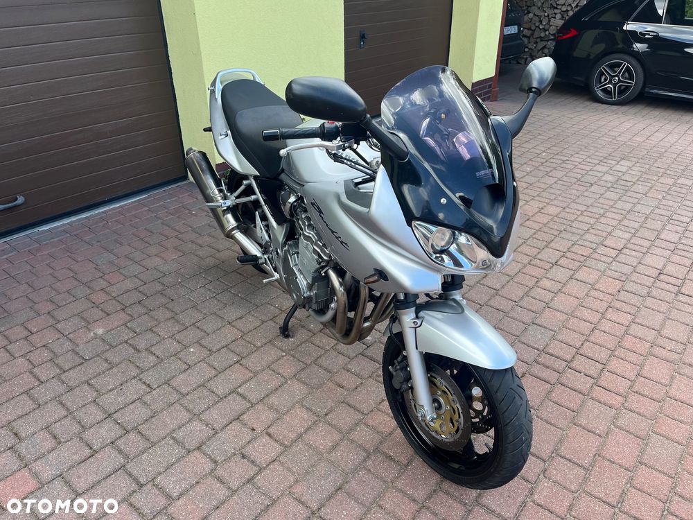 Suzuki Bandit - 11