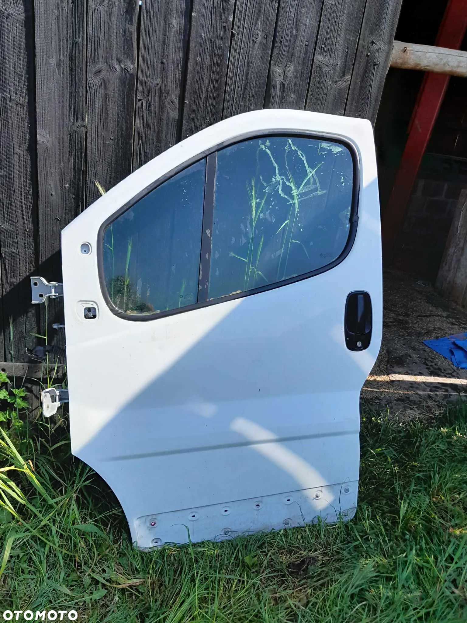 DRZWI TRAFIC  VIVARO PRIMASTAR LEWE - 1