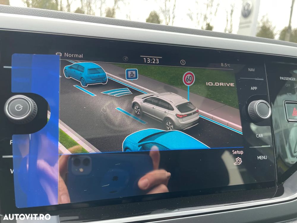 Volkswagen Taigo 1.5 TSI 150CP DSG7 R-Line - 25