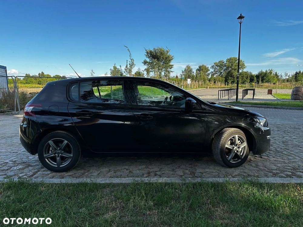 Peugeot 308 1.6 BlueHDi Active S&S - 11