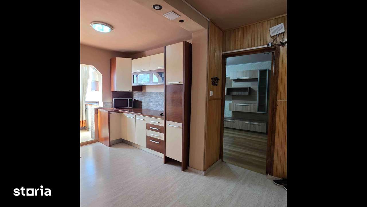Ap. 3 Camere | Decomandat | Bloc cu Lift. Rogerius Bl. Ștefan cel Mare - Imagine principală: 5/14