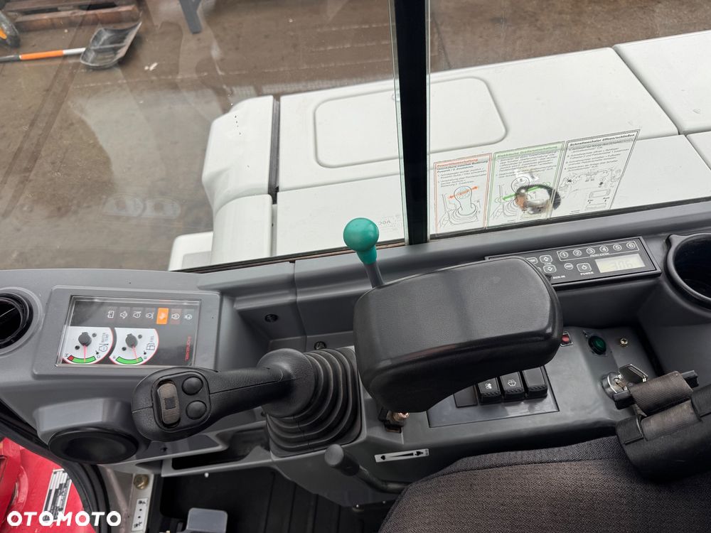 Takeuchi TB 250 - 2
