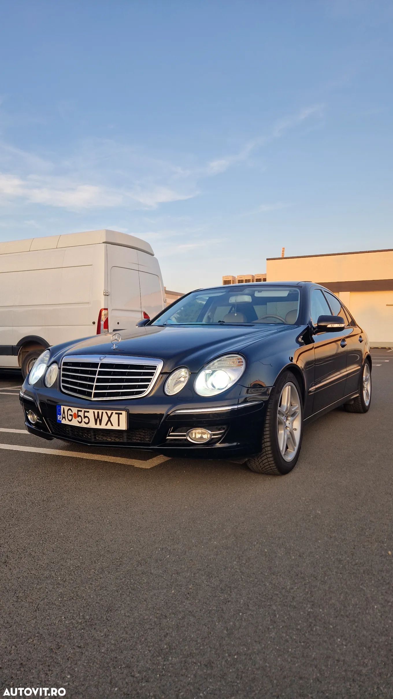 Mercedes-Benz E 200 KOMPRESSOR - 1