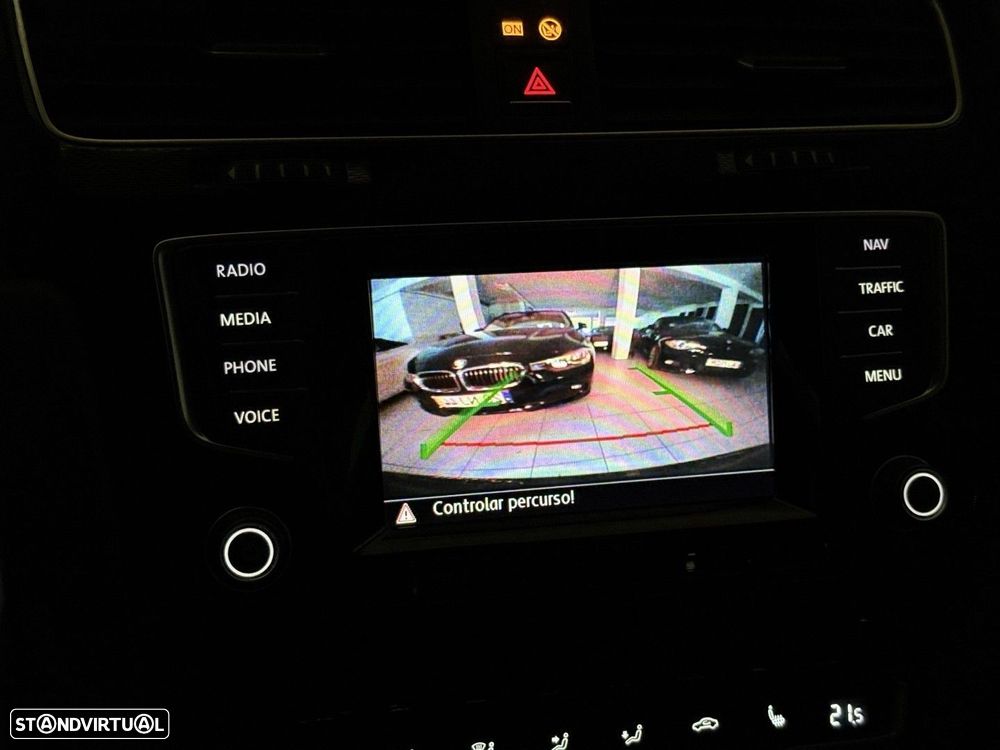 VW Golf 2.0 TSi GTi DSG - 38