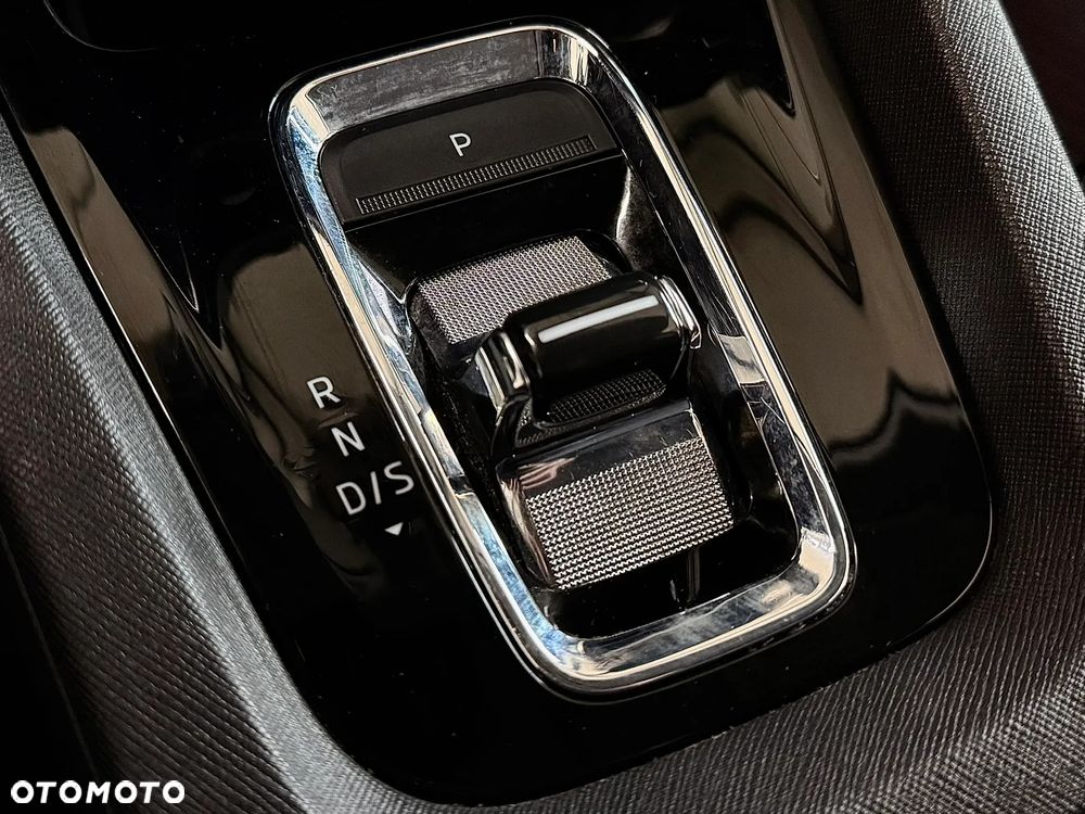 Skoda Octavia 2.0 TDI Sportline DSG - 19