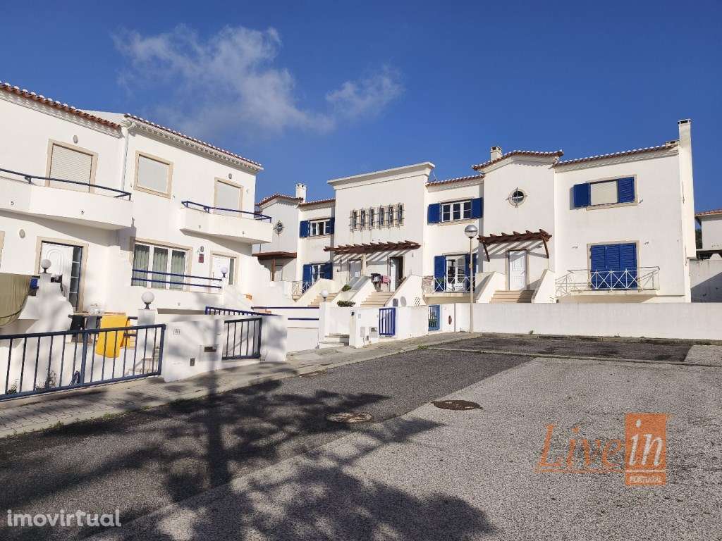 Moradia T4 no Centro da Ericeira a Poucos Metros da Praia - Grande imagem: 2/46