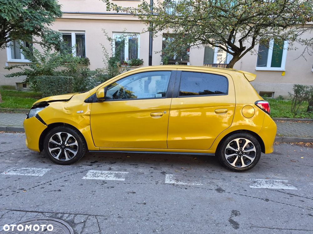 Mitsubishi Space Star 1.2 Intense CVT - 2