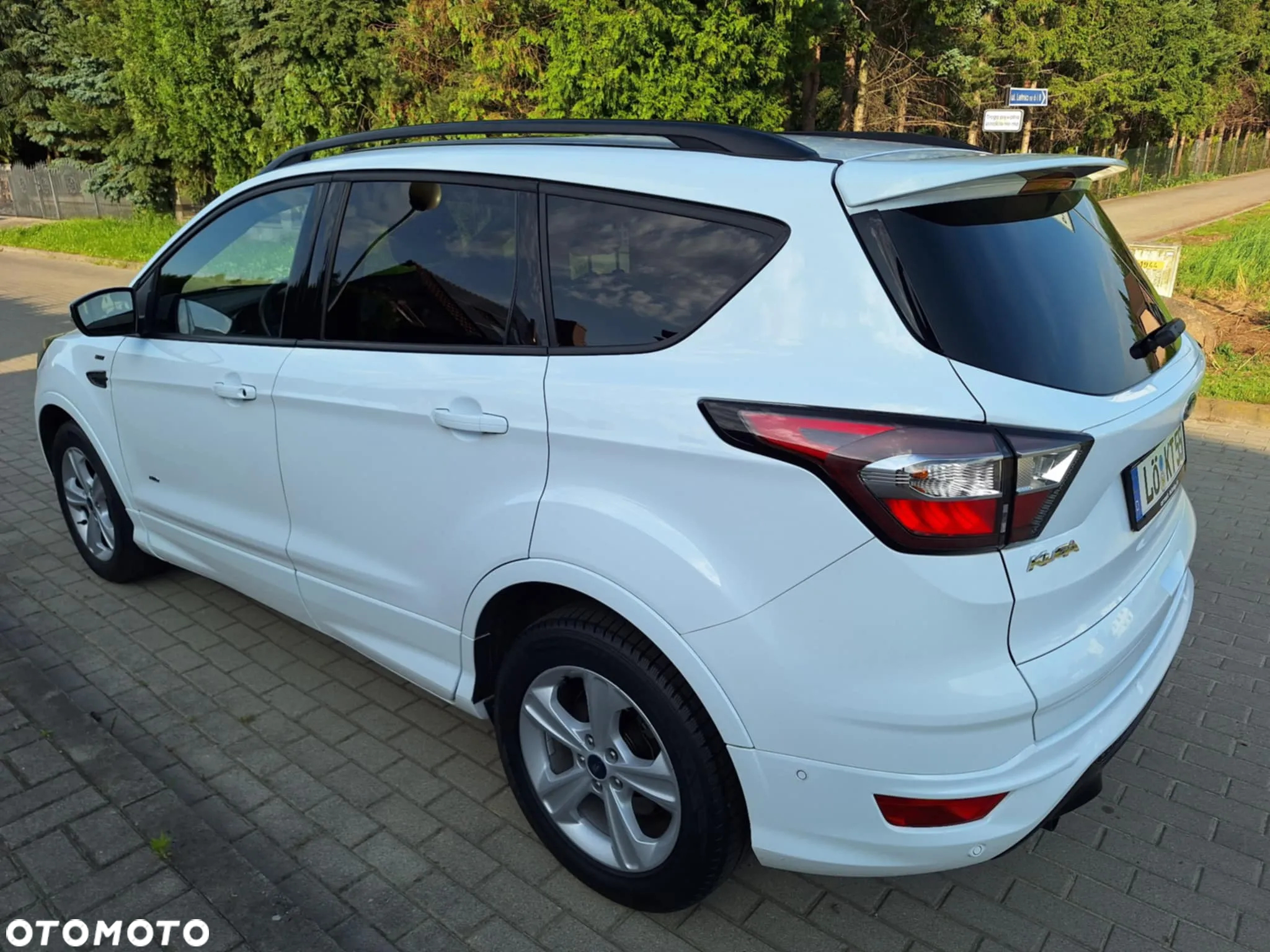 Ford Kuga 1.6 EcoBoost 4x4 Individual - 19