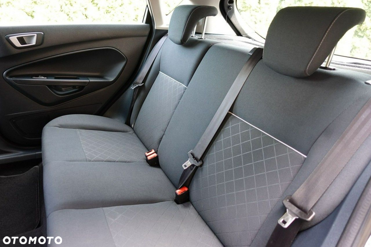 Ford Fiesta - 19