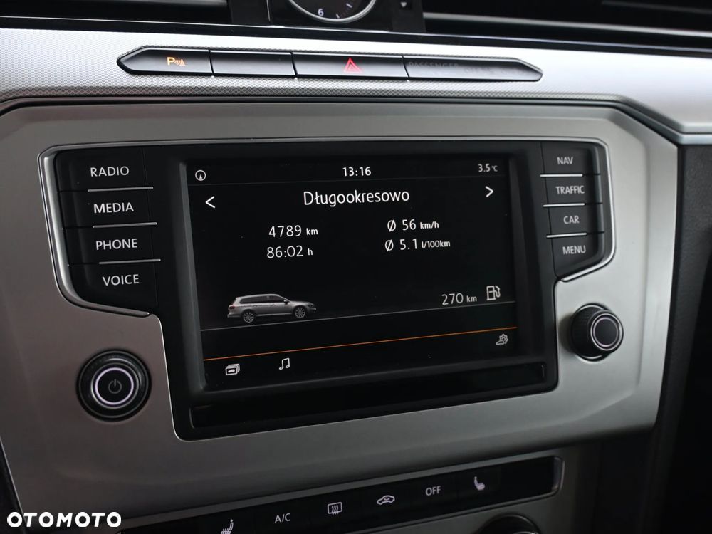 Volkswagen Passat 1.6 TDI (BlueMotion Technology) Comfortline - 25