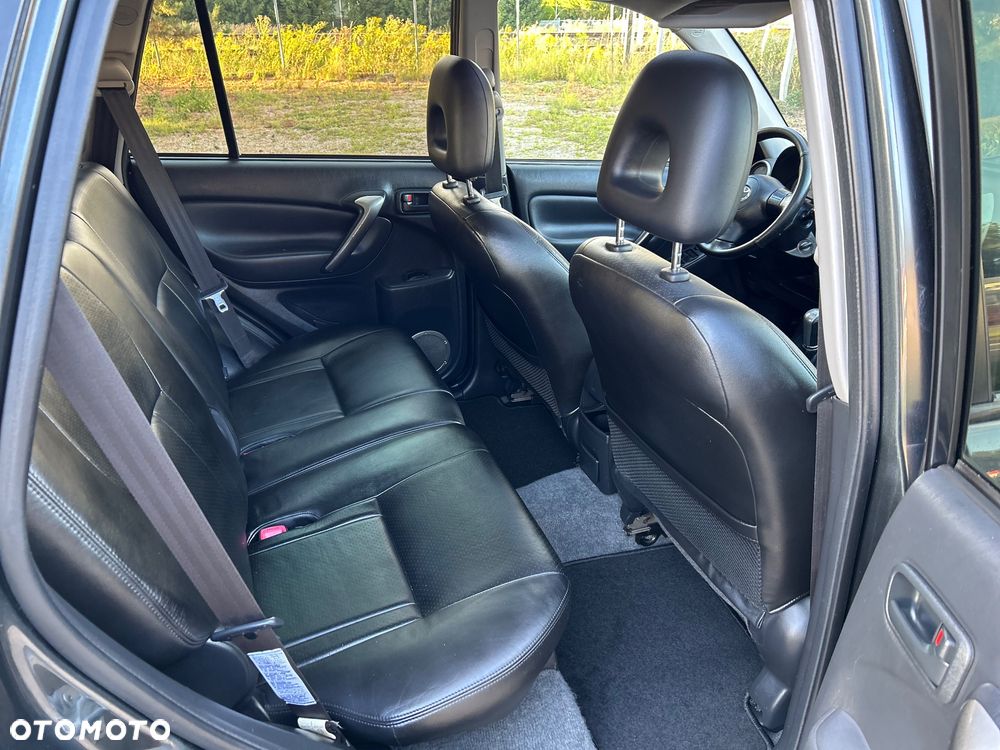 Toyota RAV4 4x4 Executive - 15