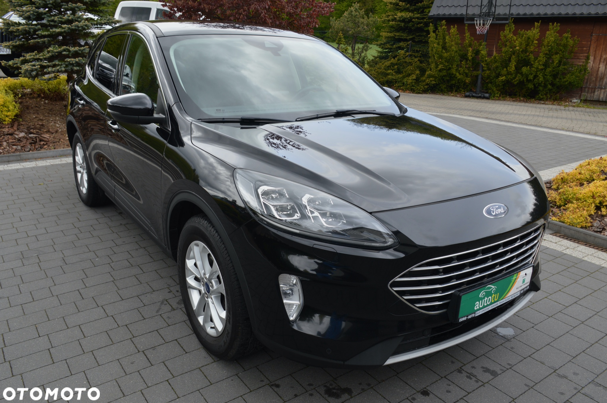Ford Kuga 2.0 EcoBlue 4x4 TITANIUM - 10