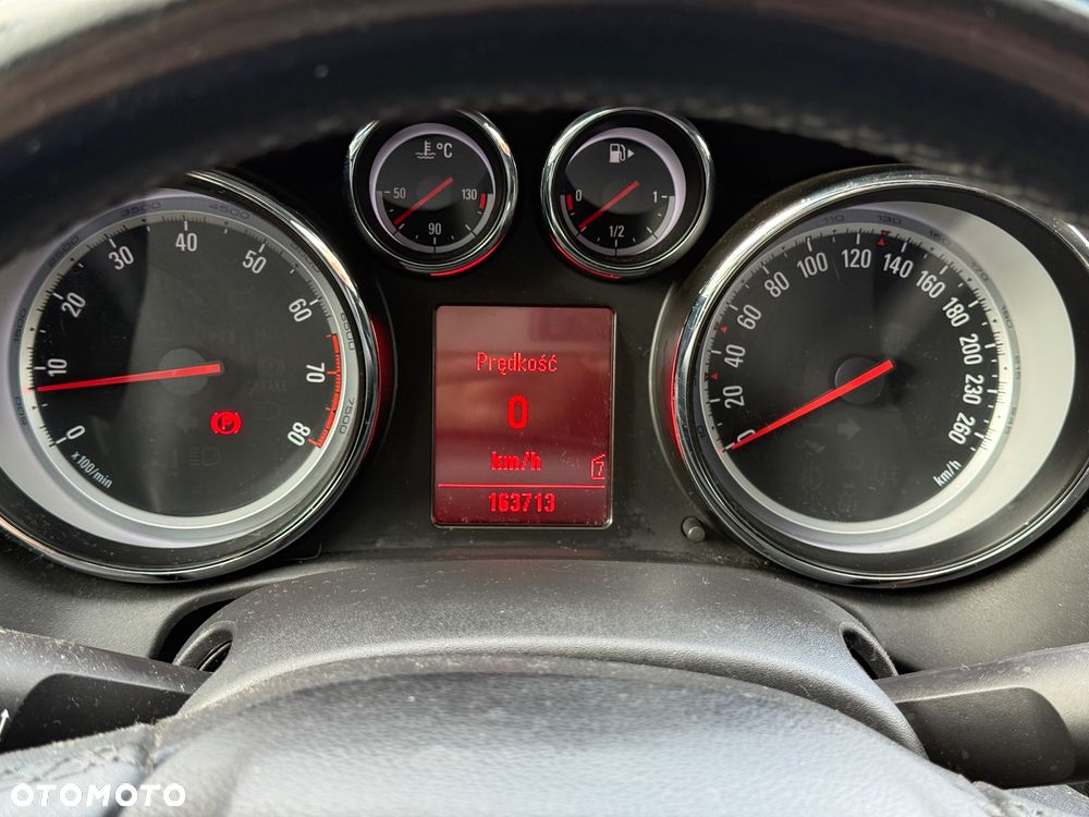 Opel Astra - 34