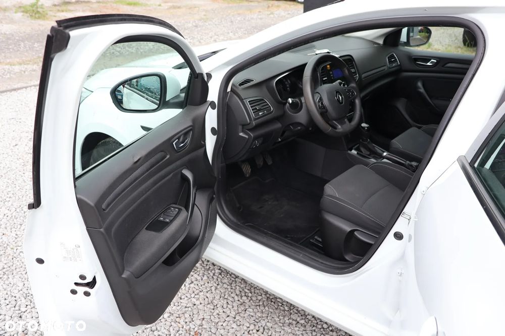 Renault Megane 1.3 TCe FAP Intens - 8
