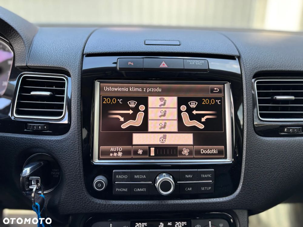 Volkswagen Touareg 3.0 V6 TDI BMT - 9