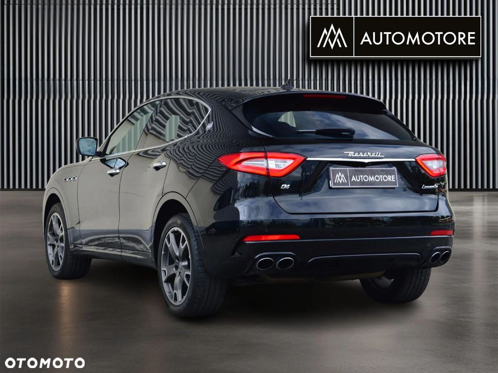 Maserati Levante Granlusso - 8