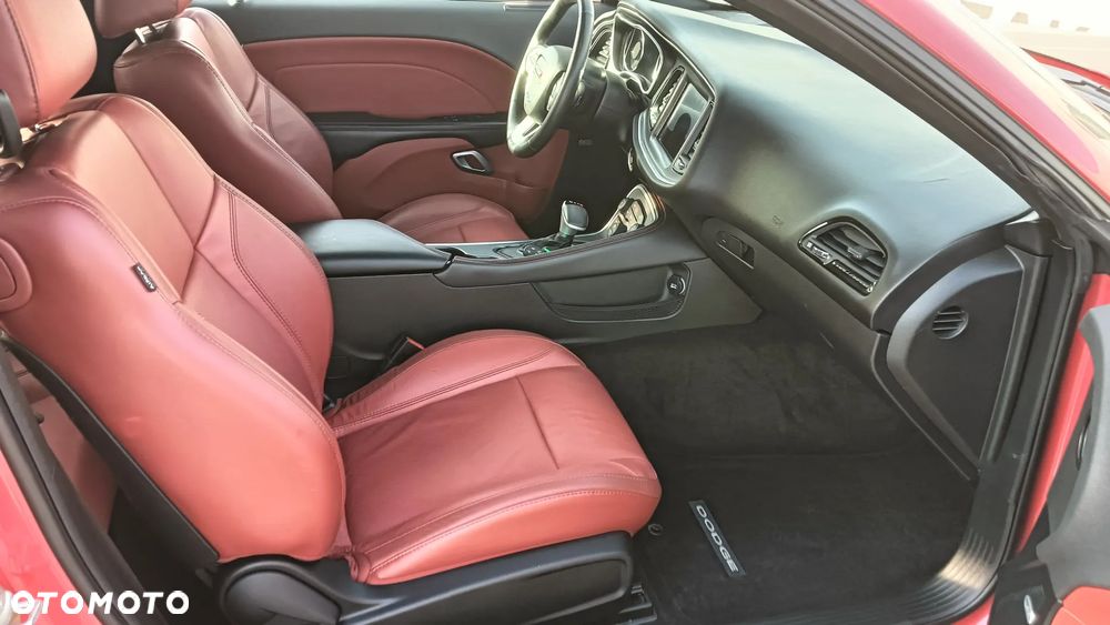 Dodge Challenger Automatik SXT Plus - 21