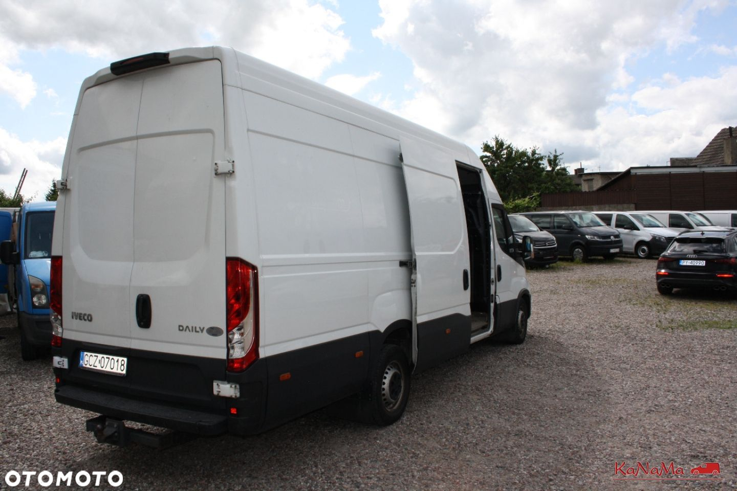 Iveco DAILY 35S18 - 18