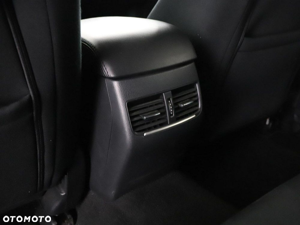 Mazda 6 SKYACTIV-G 145 Exclusive-Line - 37