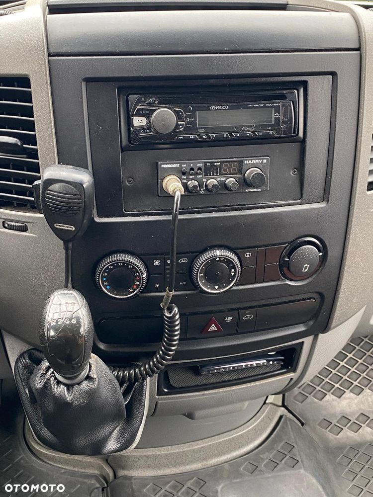 Mercedes-Benz SPRINTER - 10